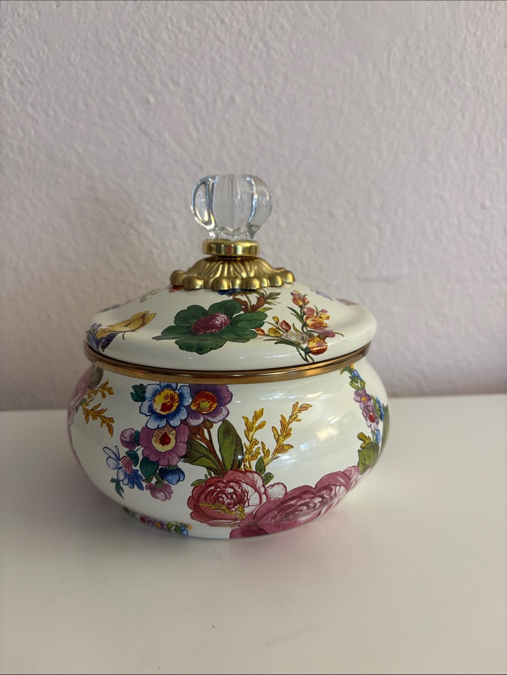 listing-status-banner